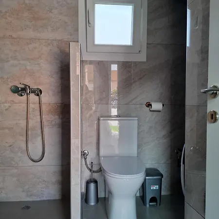 Villa Marigold Prínos