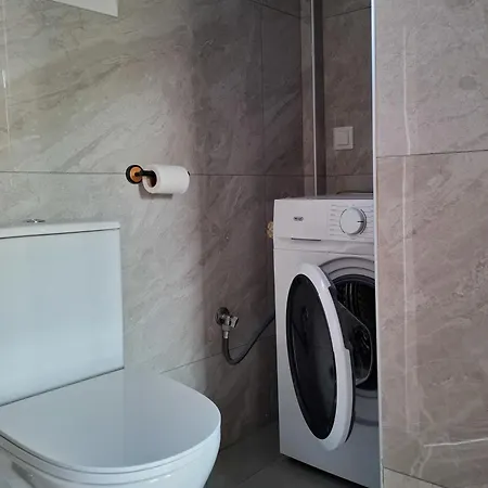 Marigold Villa Prínos